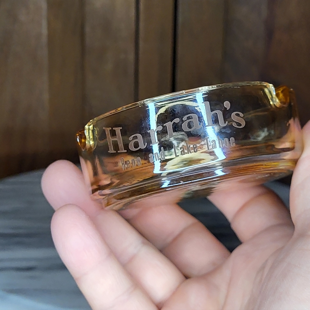 Harrah's Amber Glass Ashtray - Picture 5 of 15